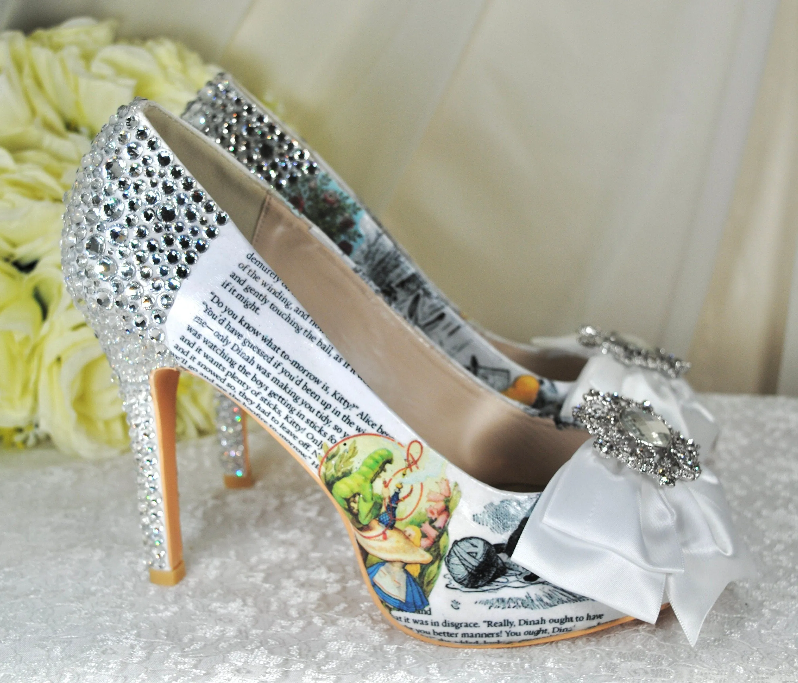 Alice in Wonderland Wedding Shoe UK7/US9.5