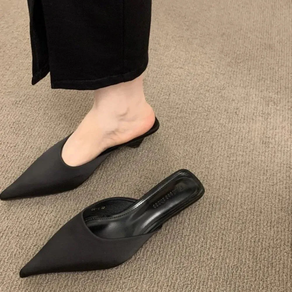 Arabella - Chic Mid-Heel Sandals for Women