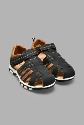 Black Fisherman Sandal