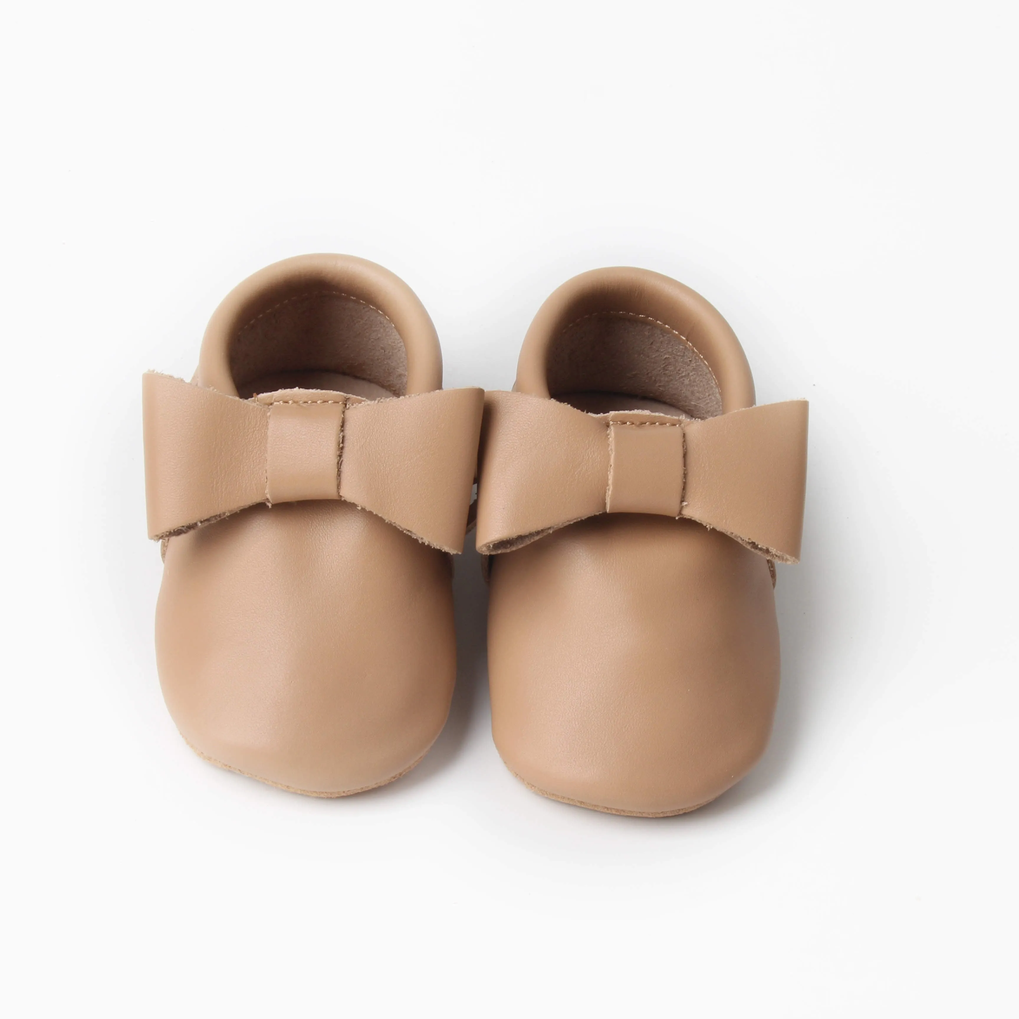 Bow Moccasins - Cookie Dough