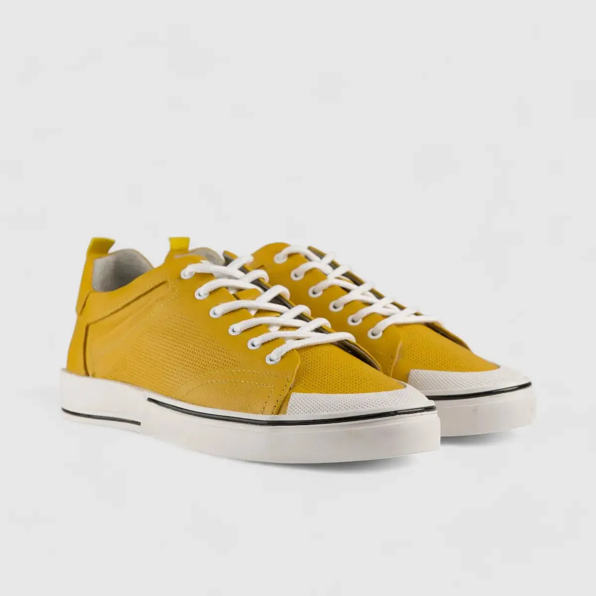Bulletti Lace Up Sneaker Yellow 152-17294