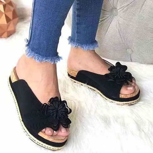 Flat Walking Low Heeled Flower Sandals