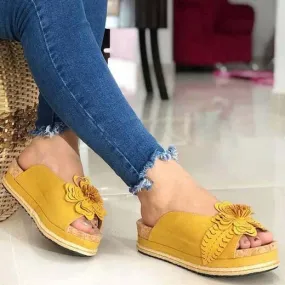 Flat Walking Low Heeled Flower Sandals