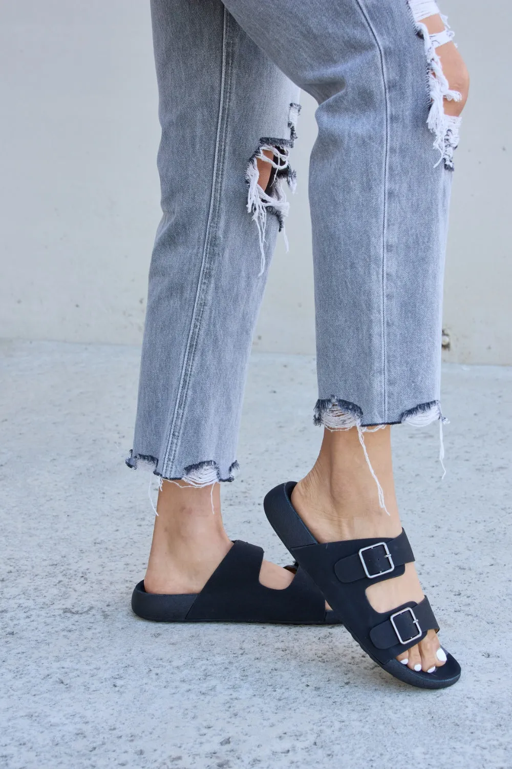 Forever Link Double Buckle Strap Slide On Open Toe Black Flat Sandals