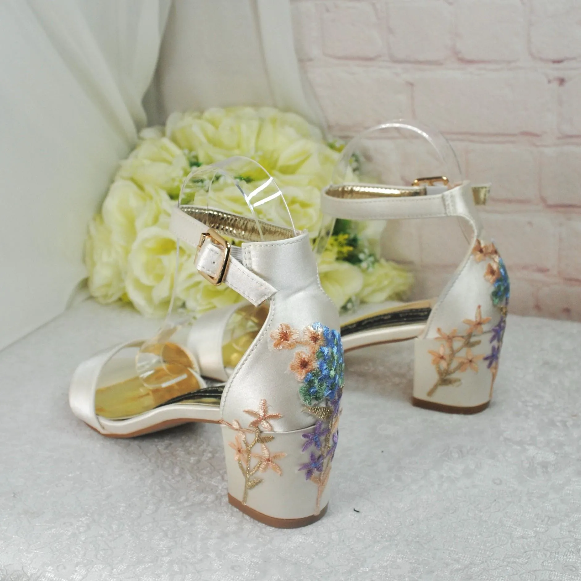 Ivory Block Heel Bridal Sandals, Low heels, Embroidered Wedding Shoes for Bride