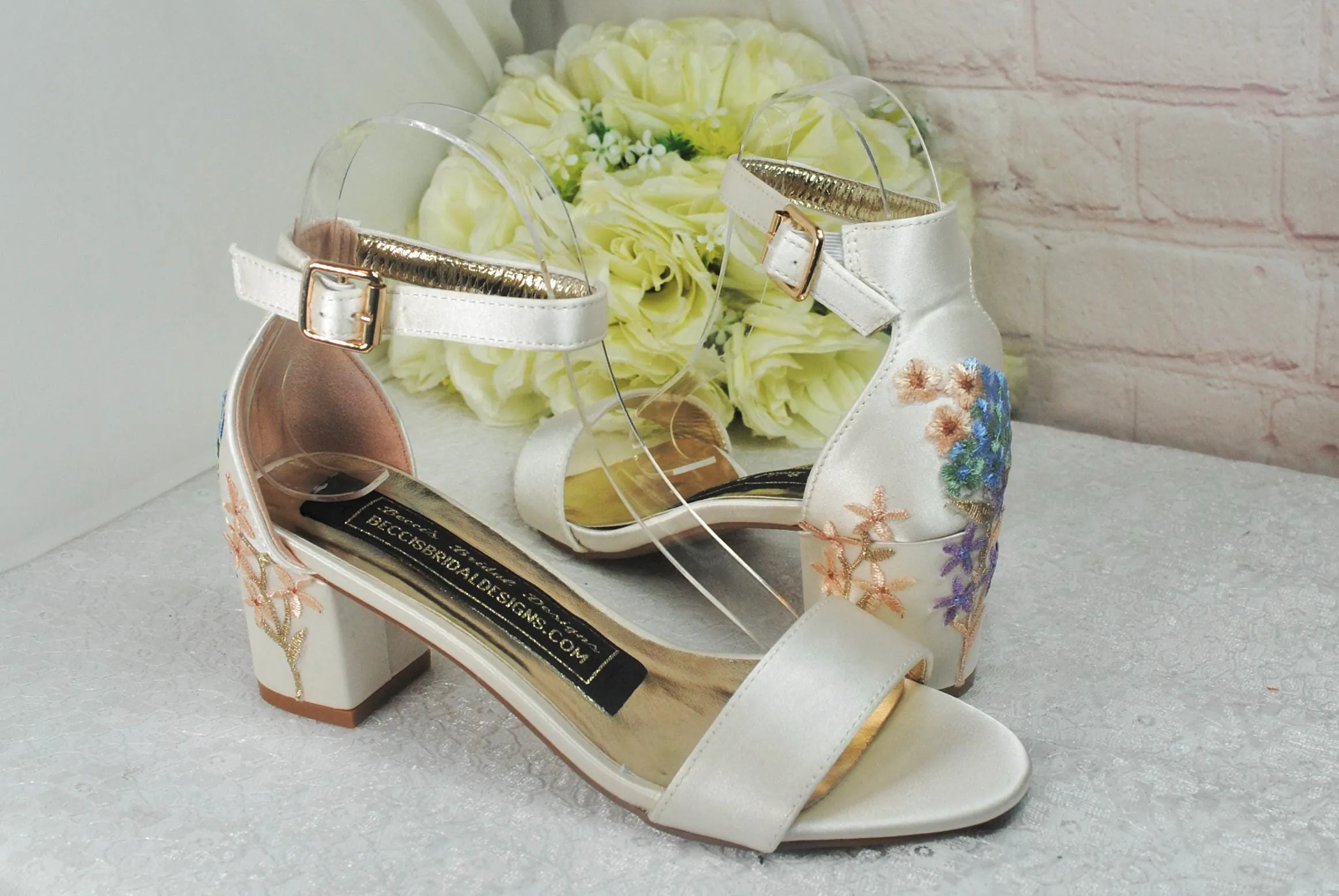 Ivory Block Heel Bridal Sandals, Low heels, Embroidered Wedding Shoes for Bride
