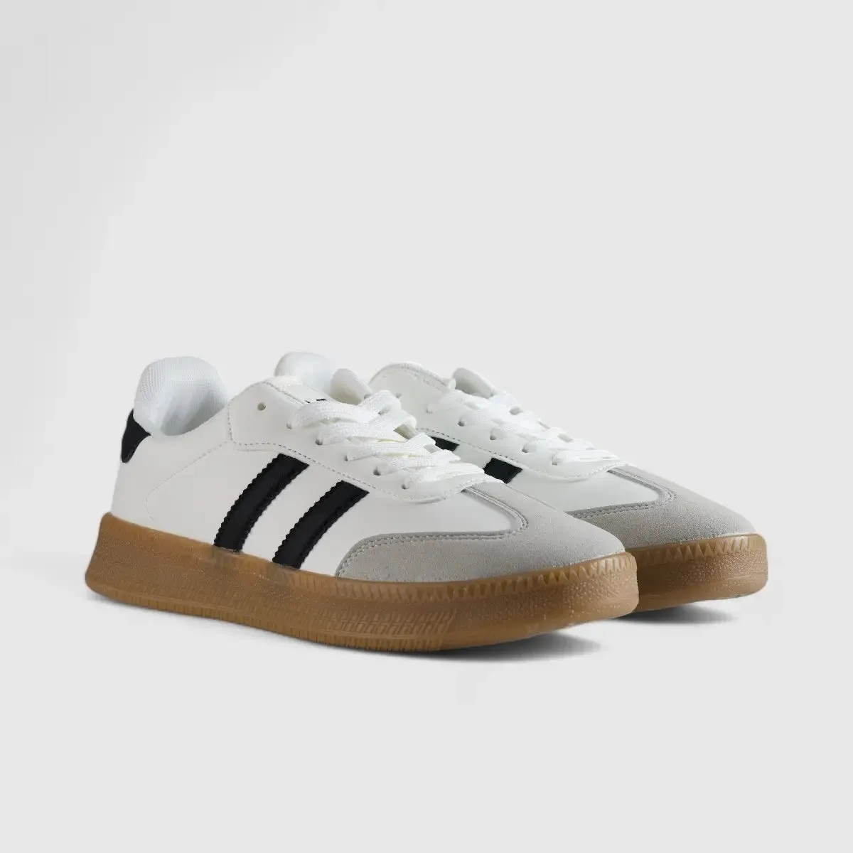 K7 George Sneaker Black/White