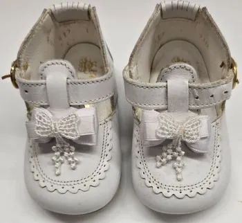 Roselia -- Infant's T-Strap Shoe -- White