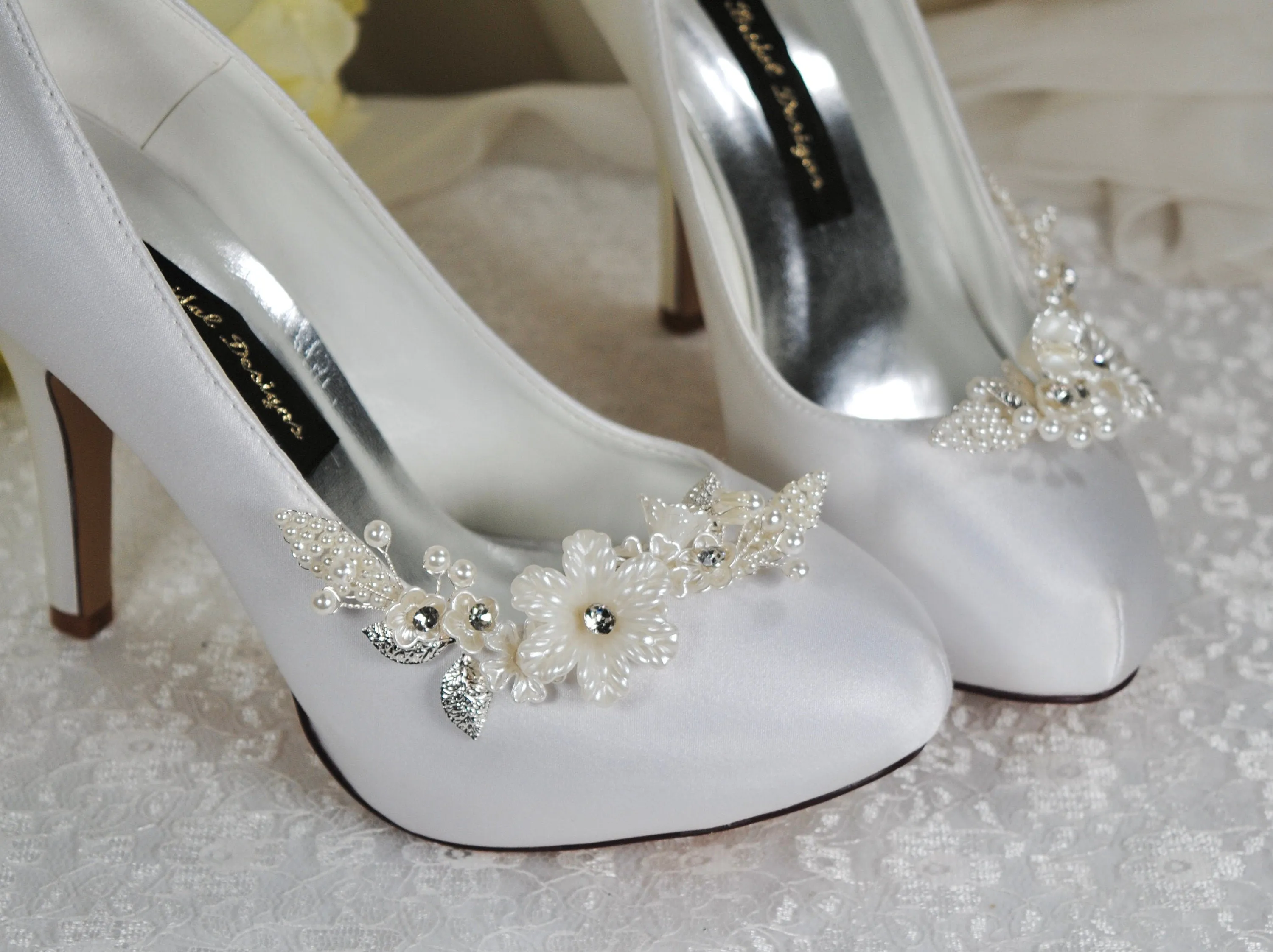 Wedding Shoes with Floral Shoe Clip